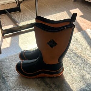 Muck Kids' Black and Orange Rain & Snow Boots